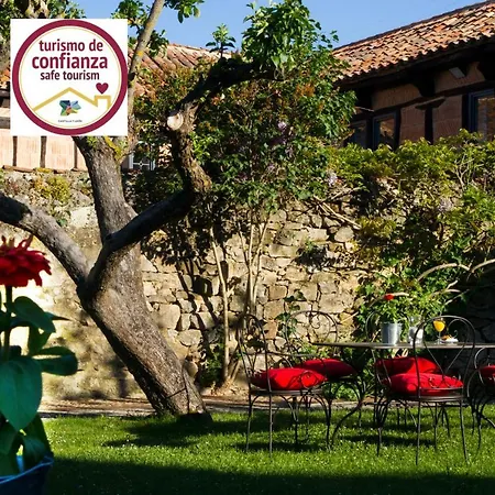 Hotel Santa Maria La Real 3*