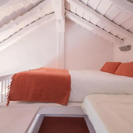 Santa Maria La Real Hotel