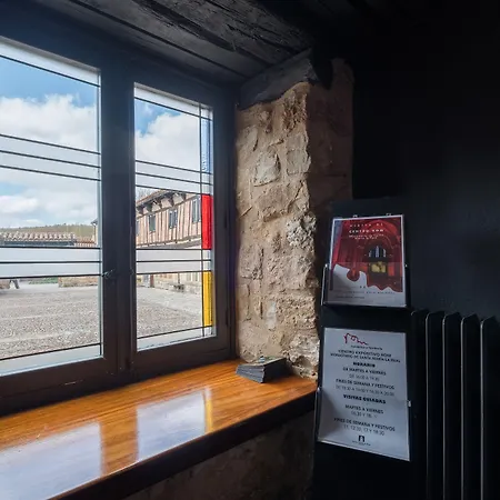 Santa Maria La Real 3*