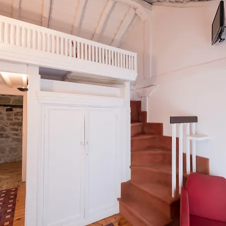 Hotel Santa Maria La Real 3*