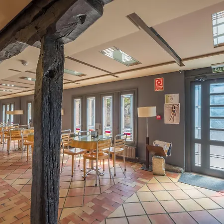 Santa Maria La Real 3* Aguilar de Campoo