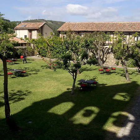 Santa Maria La Real Hotel