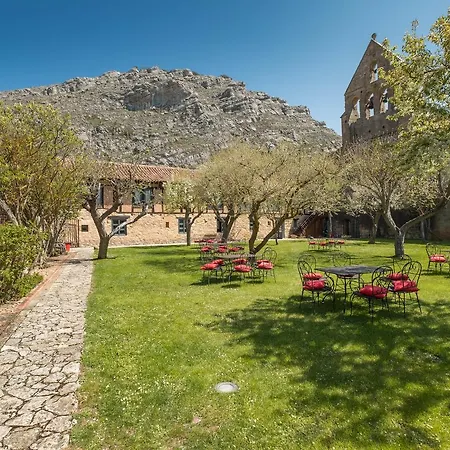 Hotel Santa Maria La Real